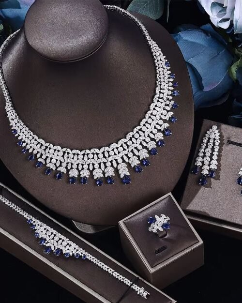 Jewelry & accessories