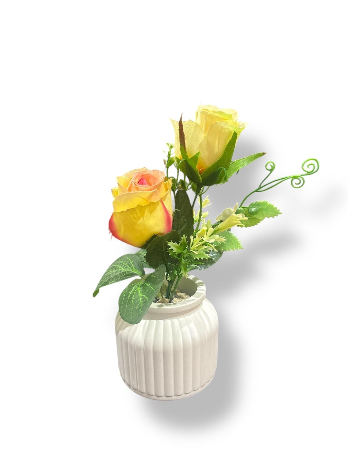 Handmade Flower Vase (with yellow rose)